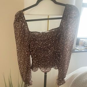 Astr the Label Tonina Floral Puff Sleeve Top